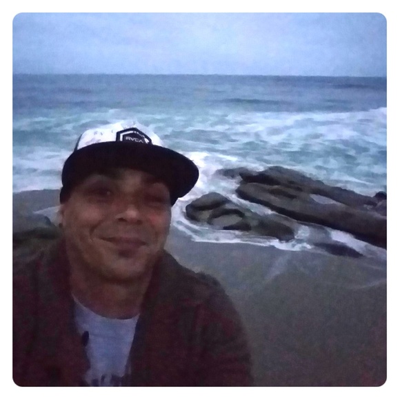 Meet your Posher, Derek - Picture 1 of 1